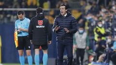 19/04/22 PARTIDO PRIMERA DIVISION 
 ESTADIO LA CERAMICA 
 VILLARREAL - VALENCIA 
 UNAI EMERY