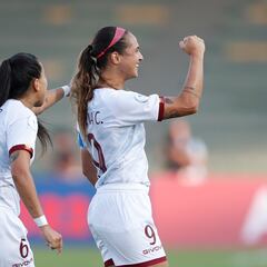 Venezuela vence a Uruguay con golazo de Deyna Castellanos