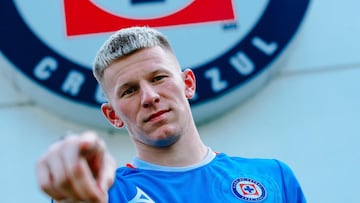 Así llega Mateusz Bogusz a Cruz Azul