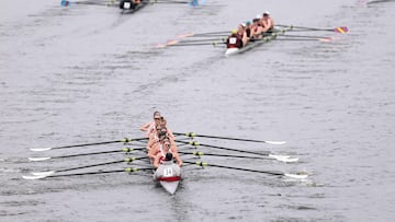 CAMBRIDGE, MASSACHUSETTS - OCTOBER 21: Sacred Heart University competes in the Women's Alumnae Eights division of the Head of the Charles Regatta on October 21, 2023 in Cambridge, Massachusetts.   Maddie Meyer/Getty Images/AFP (Photo by Maddie Meyer / GETTY IMAGES NORTH AMERICA / Getty Images via AFP)