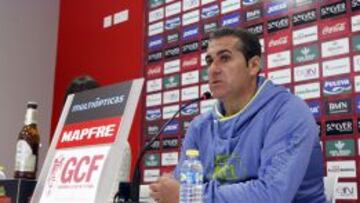 José Ramón Sandoval, entrenador del Granada.