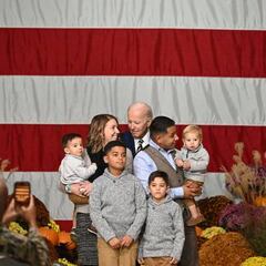 Is Thanksgiving 2022 a national holiday?