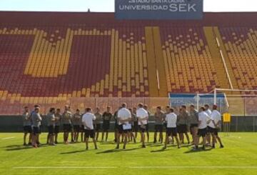 Unión Española volvió a las prácticas bajo la dirección de Martín Palermo, en Santa Laura. 