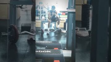 Alexis y su sesión de gimnasio al ritmo de Romeo Santos