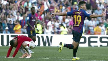 Barcelona&#039;s Spanish forward Munir El Haddadi celebrates scoring a goal during the Spanish league football match between FC Barcelona and Athletic Club Bilbao at the Camp Nou stadium in Barcelona on September 29, 2018. (Photo by Pau Barrena / AFP)