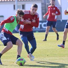 Jagoba Arrasate recupera efectivos para recibir al Real Madrid