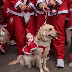 Is Christmas Eve 2025 a federal holiday in the US?