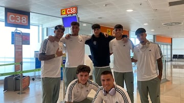 Los jugadores de la Sub-19, en Rumanía.