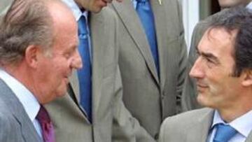 Lozano incluye cinco novedades para los amistosos en Bélgica