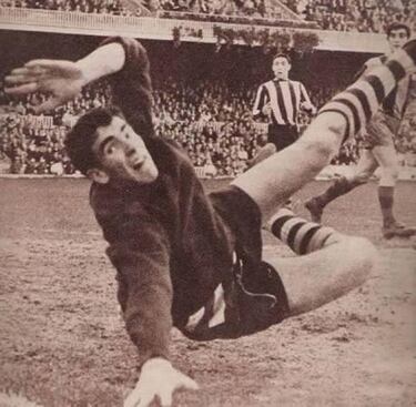 El Barça le mete diez a Iribar y quiere ficharlo