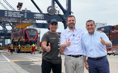 Ya está en Colombia: así fue el arribo del primer tren del Metro de Bogotá al país
