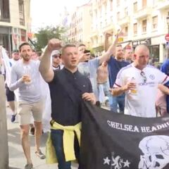 Los aficionados del Chelsea invaden las calles de Madrid