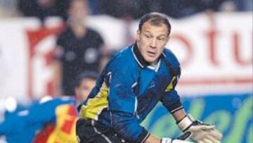 <b>PROBLEMAS. </b>La marcha de Gaspercic deja al Albacete sin porteros.