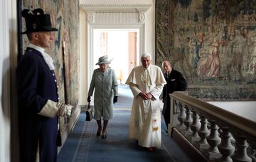 Benedicto XVI e Isabel II.