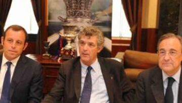 Villar, con Rosell y Florentino.