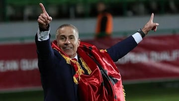 Sylvinho, tras clasificar a Albania para la Eurocopa.