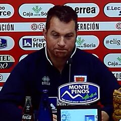 El Numancia destituye a Diego Martínez