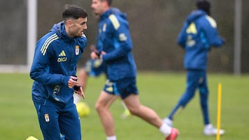 Álex Forés, en un entrenamiento.