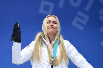 1 medalla de bronce en descenso