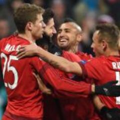 Vidal y Bayern le dan una mano al Arsenal casi sin esfuerzo