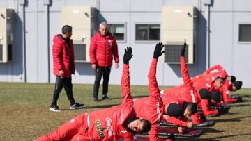 Gareca perfila el once titular