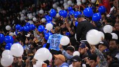 AME6726. PACHUCA (MÉXICO), 20/10/2022.- Los aficionados de Pachuca animan ante Rayados, durante el partido de ida de la semifinal del torneo Apertura 2022 de la Liga MX hoy, en el estadio Hidalgo de la ciudad de Pachuca (México). EFE/David Martínez Pelcastre
