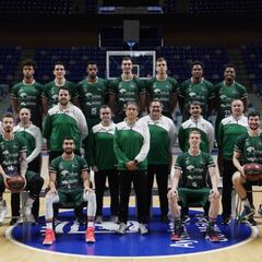 La plantilla se rebaja un 10% de sueldo si se juega y un 17'5% si no hay competición