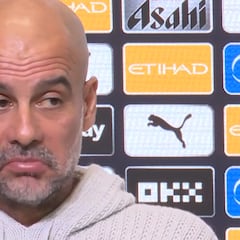 그는 과르디올라에게 자신이 역사상 최고의 코치인지 묻고, 언론에서는 말문이 막혔다.