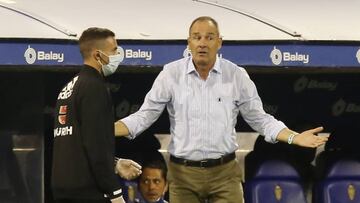 Víctor Fernández, durante el partido de esta noche frente al Alcorcón.