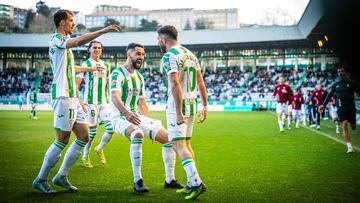 Jacobo celebra el gol de la victoria del Córdoba en A Malata.