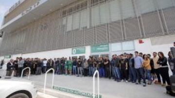Concentración de los trabajadores del Elche