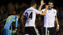 Valencia come from behind to beat Espanyol at Mestalla