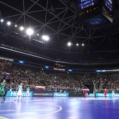 Serbia amarga la inauguración a más de 10.000 eslovenos