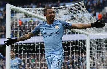 Blow for City: Gabriel Jesus suffers broken metatarsal