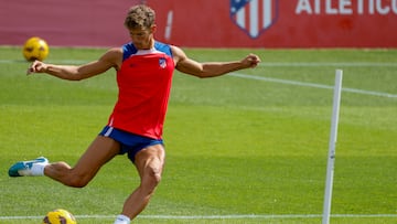 Marcos Llorente, en un entrenamiento del Atlético.