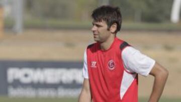 Rusescu entra en la lista de convocados del Sevilla