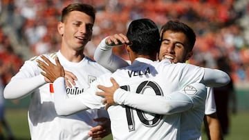 Carlos Vela festejando un gol con LAFC