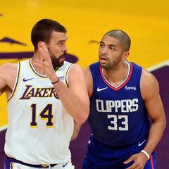 Los Lakers disfrutan de un Gasol en cancha 2.449 días después