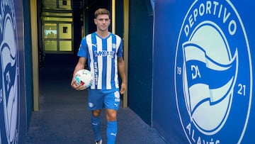 Presentación de Lucas Boyé.