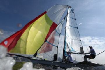 Tamara Echegoyen Domínguez y Berta Betanzos entrenan para competir el próximo 12 de agosto en vela en la disciplina de 49er FX Class.