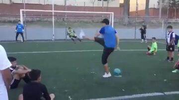 Penalty taker wows onlookers with freestyle spot-kick