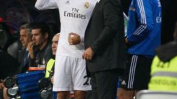 la afición pide a Morata.