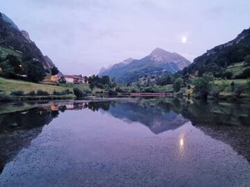 El Parque Natural de Somiedo es una de las visitas obligadas al Principado de Asturias, y es que est¨¢ declarado Reserva de la Biosfera gracias a su incre¨ªble paisaje y por ser el hogar del oso pardo.