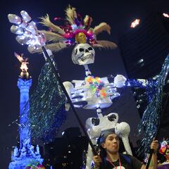 Why is "Dia de Muertos" celebrated more than Halloween in Mexico?