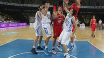 <b>FANTÁSTICO. </b>Mirotic superó a Grecia con 32 puntos y 10 rebotes.