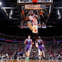 Oladipo y Adebayo se aprovechan de la ausencia de la bestia