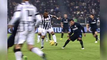 Se vuelven a medir: el día que Vidal 'humilló' a Medel en Italia con jugada de lujo