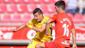Dani Romera amarga el debut de Carrión con el Numancia