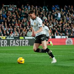 Yaremchuk quiere estar en la Eurocopa