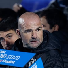 Paco López se harta de los arbitrajes: “Hay algo que no me cuadra, no creo en casualidades”